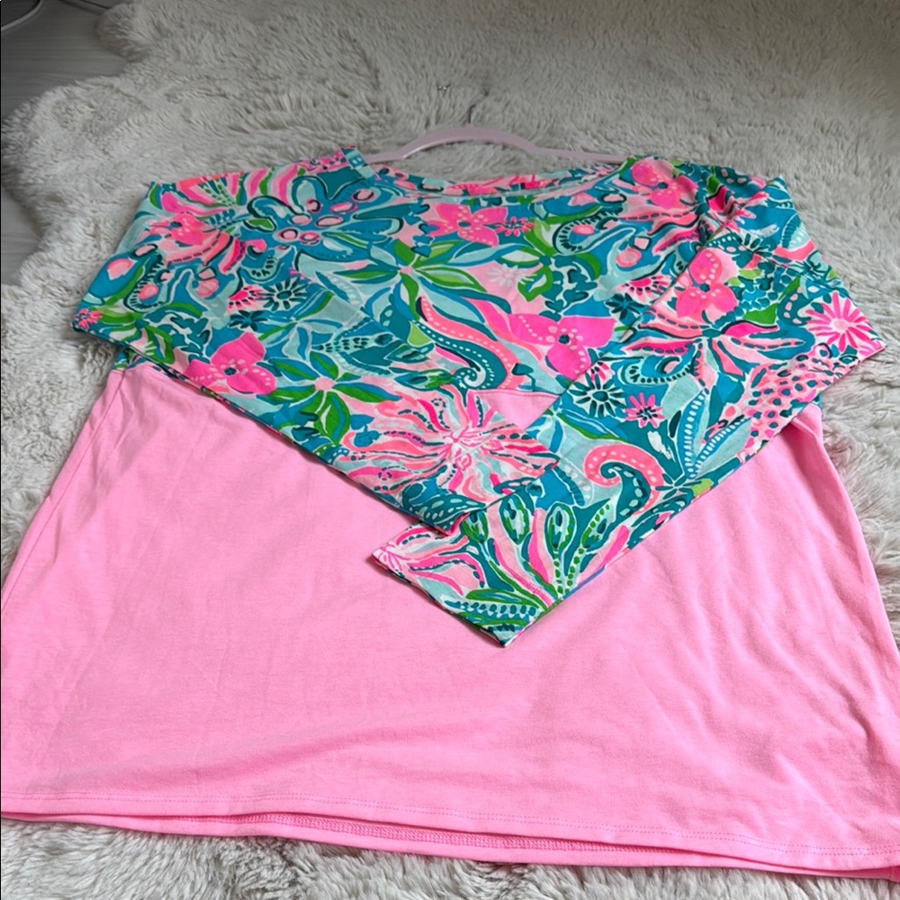 Lilly Pulitzer Blue and Pink Graphic Long Sleeve Blouse - Picture 6 of 6